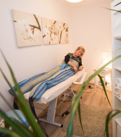 LADY-FORM-Lymphdrainage-pf7xznwaene40xc70q8m6u2dq4oomcvtmmp58daufo